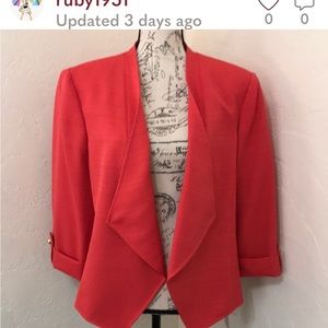 NWT PRESTON & YORK Women’s Coral Blazer Size 16
Beautiful Blazer